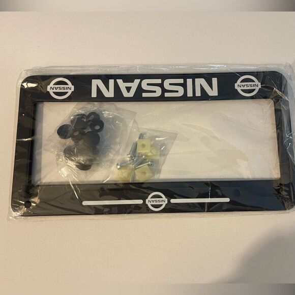 Nissan license plate frame set of 2 Black NWT - Picture 4 of 4